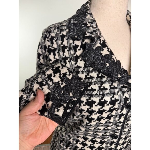 Vintage Stizzoli Black & White Houndstooth Sweater Blazer With Floral Appliqué S - Picture 3 of 6